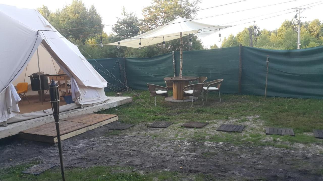 Hotel Glamping Z Alpakami à Jankowice  Extérieur photo